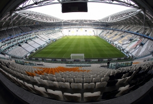 FT4P2567 Juventus Stadium    